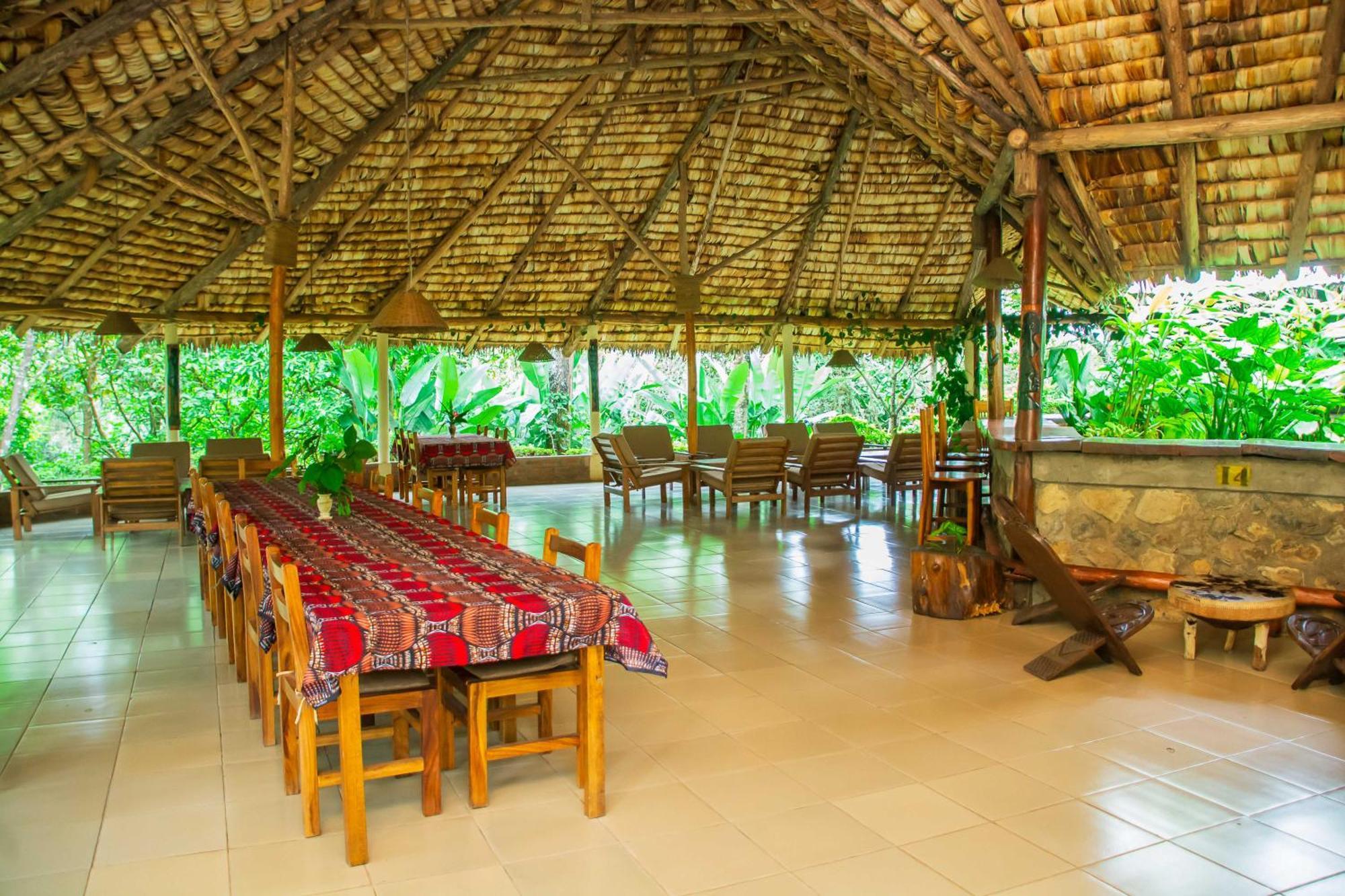 Meru Mbega Lodge Usa River エクステリア 写真