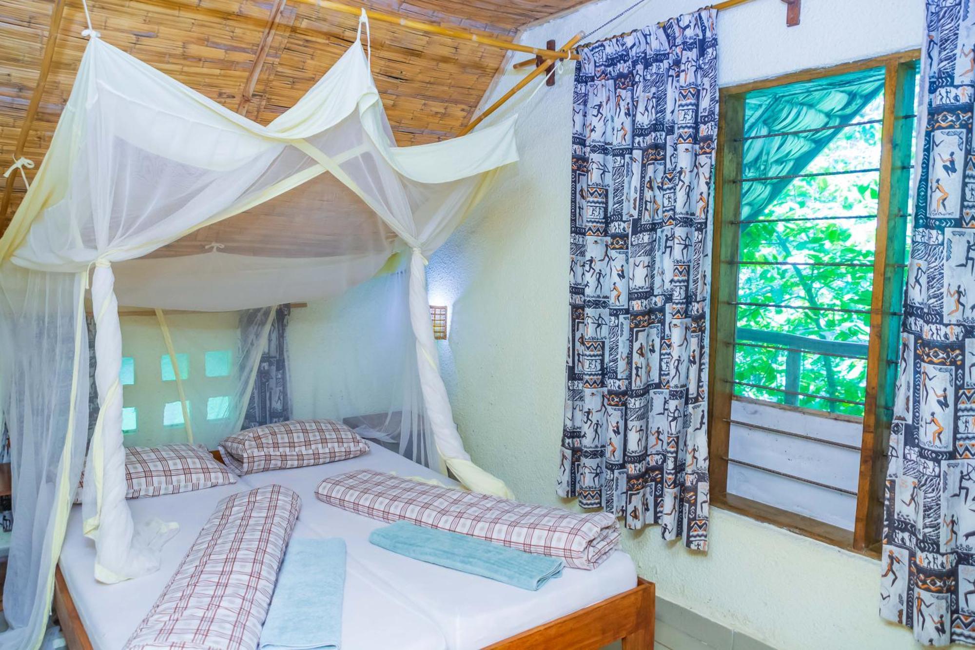 Meru Mbega Lodge Usa River エクステリア 写真