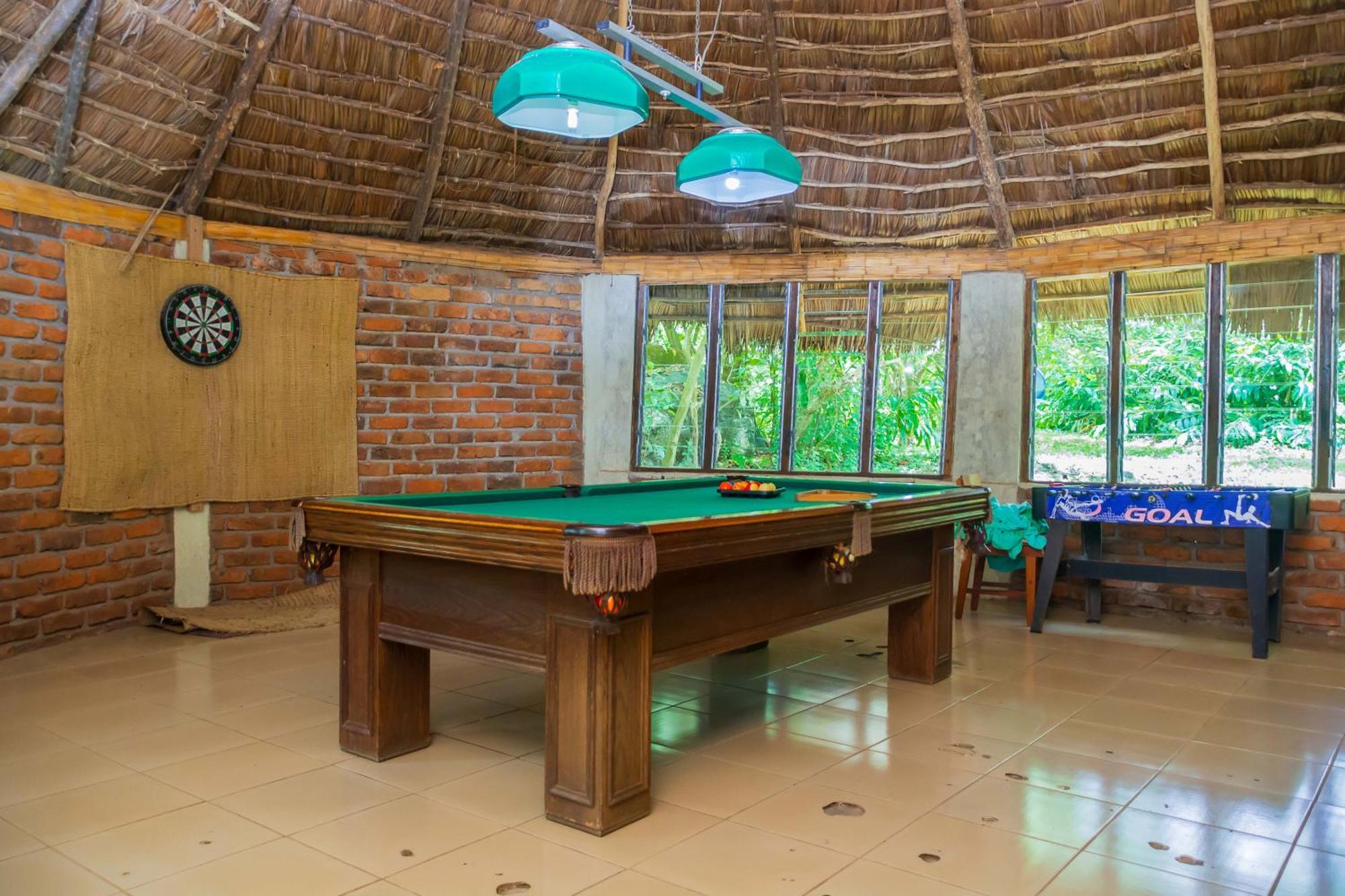 Meru Mbega Lodge Usa River エクステリア 写真