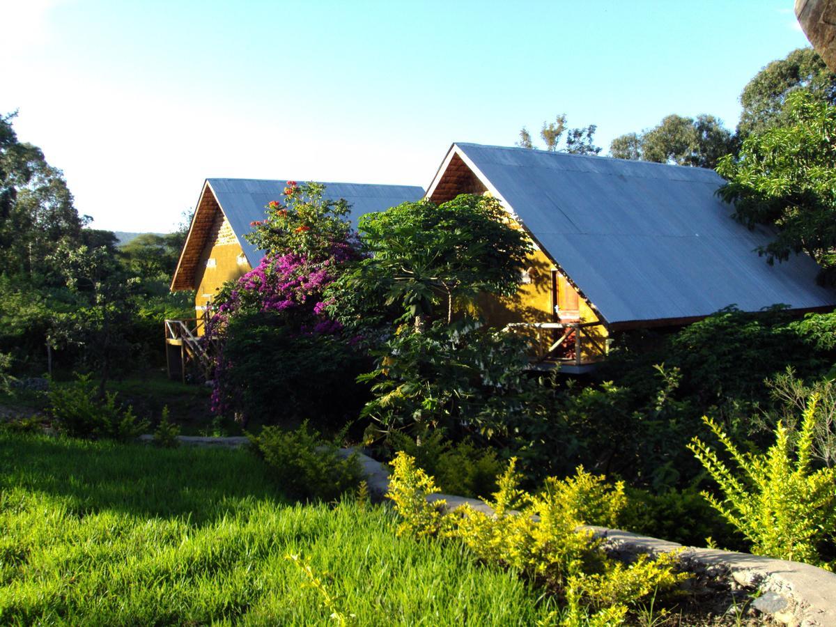 Meru Mbega Lodge Usa River エクステリア 写真